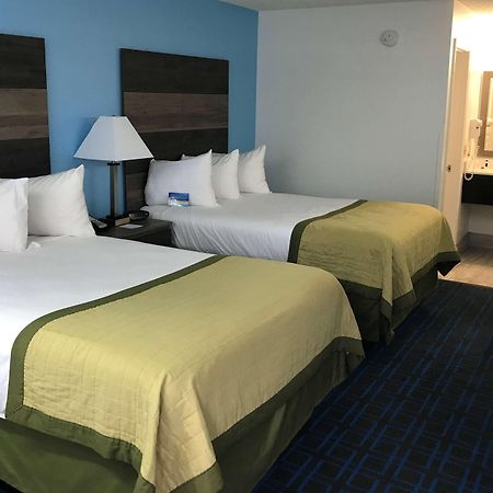 Baymont By Wyndham Anderson Clemson Hotel Екстериор снимка